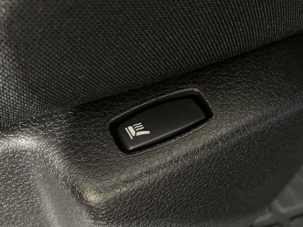 Renault Logan II Рестайлинг с пробегом 2018 года, цена 749 900 рублей, 187036 км, седан, Автокод Объявления