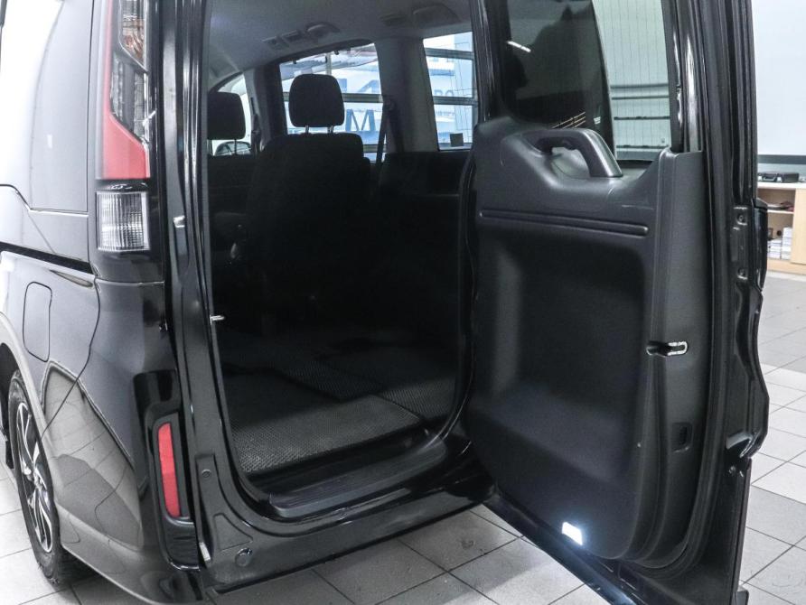 Honda Stepwgn V Рестайлинг Красноярск  - изображение 24