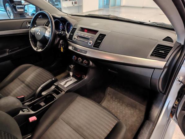 Mitsubishi Lancer X Рестайлинг с пробегом 2012 года, цена 729 000 рублей, 186592 км, седан, Автокод Объявления