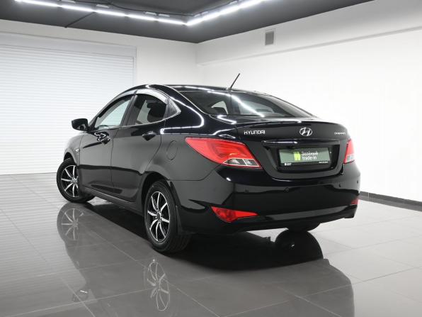 Hyundai Solaris I с пробегом 2014 года, цена 825 000 рублей, 165069 км, седан, Автокод Объявления
