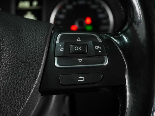 Volkswagen Jetta VI с пробегом 2013 года, цена 1 369 000 рублей, 77489 км, седан, Автокод Объявления