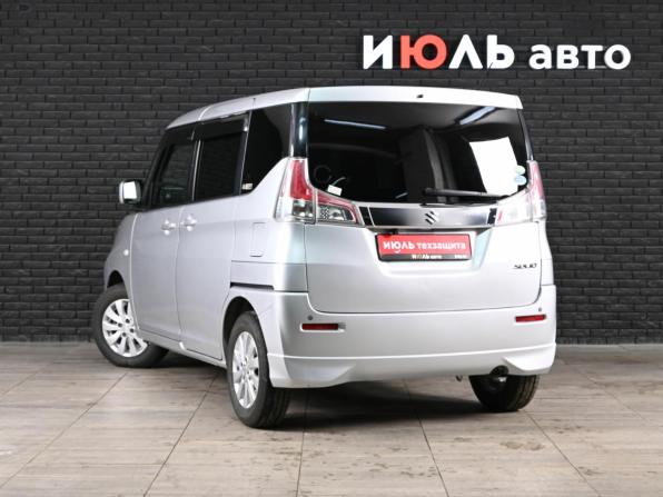 Suzuki Solio III с пробегом 2018 года, цена 1 020 000 рублей, 88041 км, минивэн, Автокод Объявления