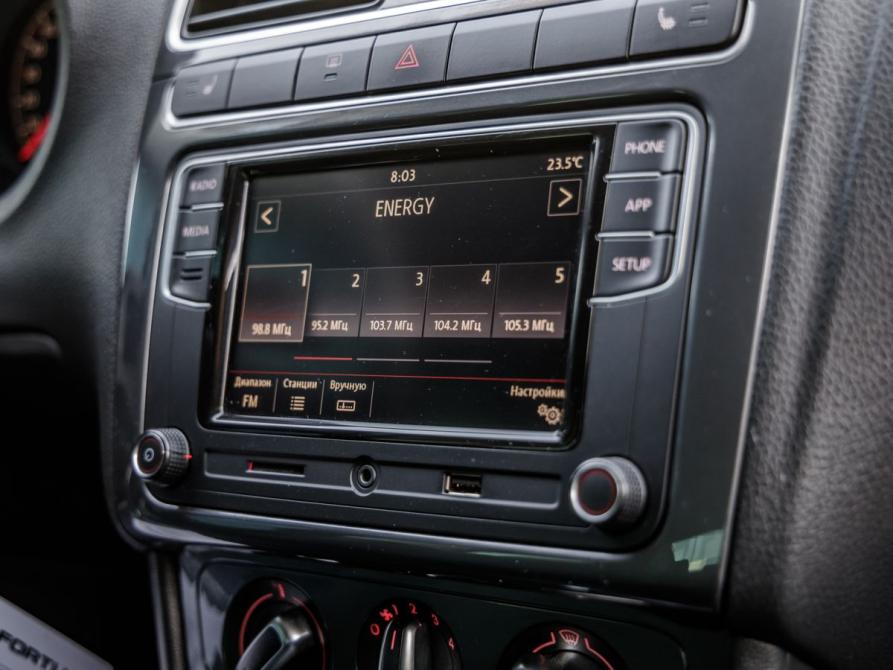 Volkswagen Polo V Рестайлинг Волгоград  - изображение 30