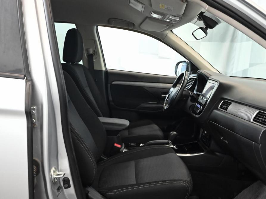 Mitsubishi Outlander III Рестайлинг 3 Екатеринбург  - изображение 10