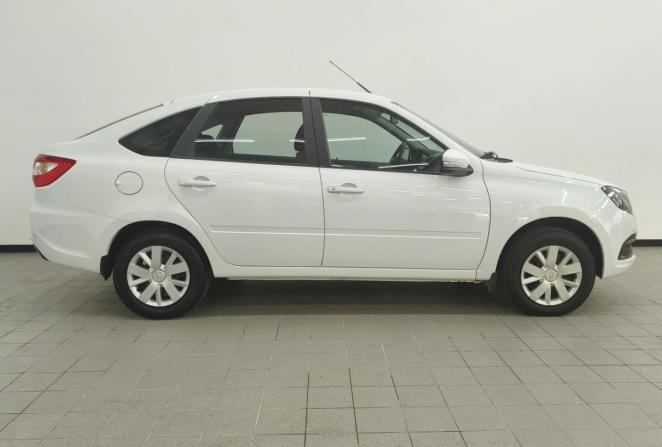 Lada (ВАЗ) Granta I Рестайлинг с пробегом 2023 года, цена 839 000 рублей, 39775 км, лифтбек, Автокод Объявления