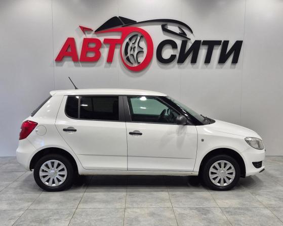 Skoda Fabia II Рестайлинг с пробегом 2012 года, цена 565 000 рублей, 153960 км, хэтчбек, Автокод Объявления