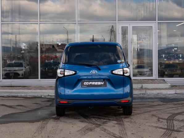 Toyota Sienta II Рестайлинг с пробегом 2018 года, цена 1 430 000 рублей, 69411 км, компактвэн, Автокод Объявления