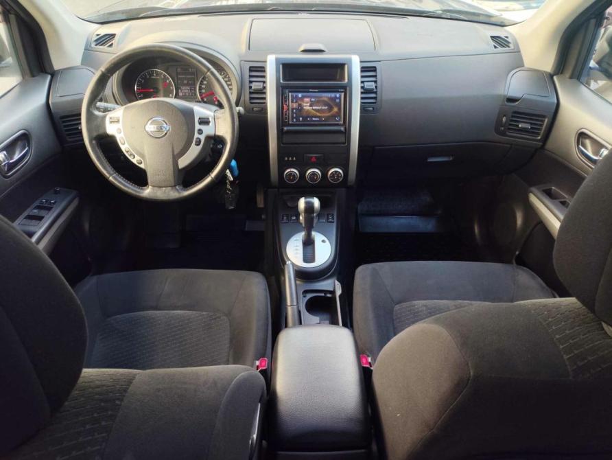 Nissan X-Trail II Рестайлинг Санкт-Петербург  - изображение 17