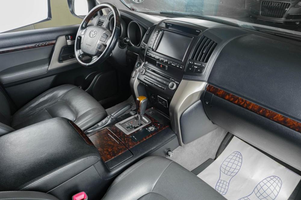 Toyota Land Cruiser 200 Series Тюмень  - изображение 11