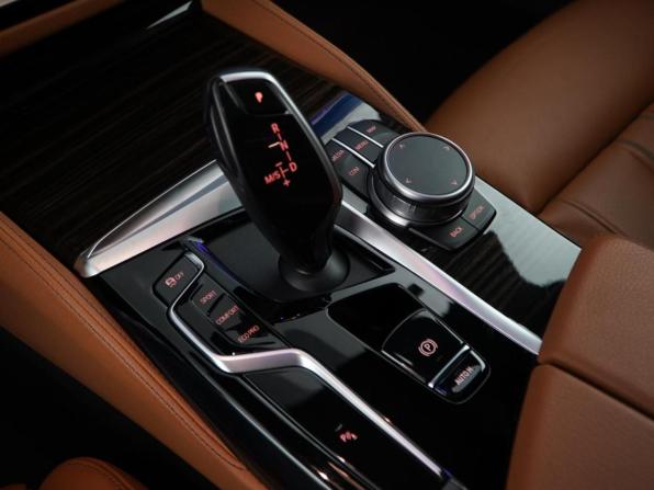 BMW 5 серии VII (G30/G31/G38) Рестайлинг с пробегом 2020 года, цена 4 499 977 рублей, 103097 км, седан, Автокод Объявления