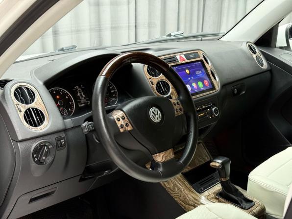 Volkswagen Tiguan I с пробегом 2010 года, цена 1 069 000 рублей, 254931 км, внедорожник, Автокод Объявления