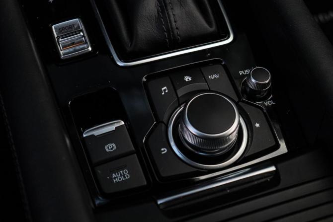 Mazda 6 III (GJ) Рестайлинг 2 с пробегом 2020 года, цена 2 390 000 рублей, 99091 км, седан, Автокод Объявления