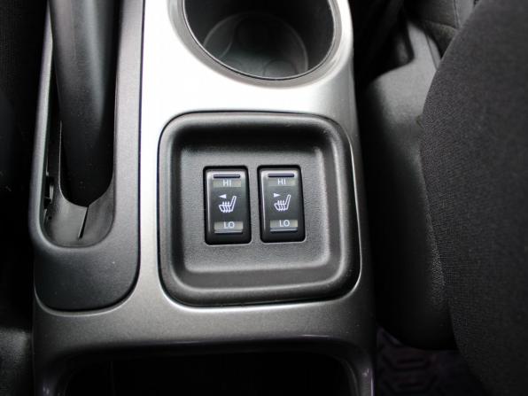 Nissan Juke I с пробегом 2013 года, цена 1 089 000 рублей, 139278 км, внедорожник, Автокод Объявления