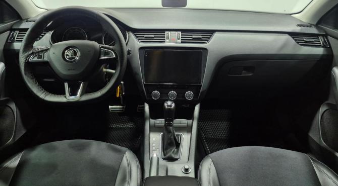Skoda Octavia III (A7) Рестайлинг с пробегом 2020 года, цена 1 850 000 рублей, 102836 км, лифтбек, Автокод Объявления