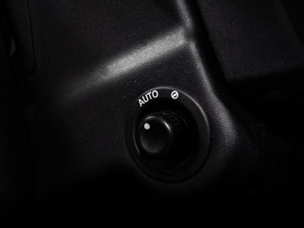 Land Rover Discovery IV Рестайлинг с пробегом 2014 года, цена 2 198 000 рублей, 242686 км, внедорожник, Автокод Объявления