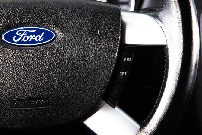 Ford Focus II с пробегом 2007 года, цена 599 000 рублей, 250150 км, седан, Автокод Объявления