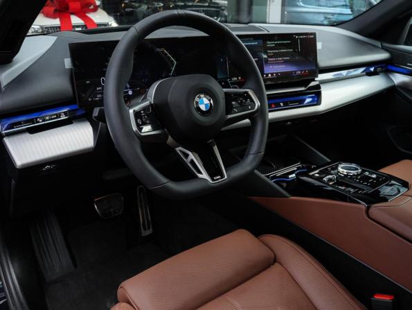 BMW 5 серии VIII (G60/G61/G68) с пробегом 2024 года, цена 8 200 000 рублей, 11474 км, седан, Автокод Объявления