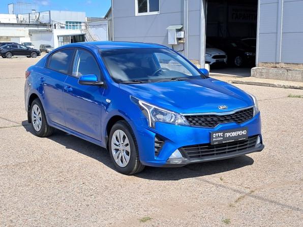 Kia Rio IV Рестайлинг с пробегом 2021 года, цена 1 565 000 рублей, 44000 км, седан, Автокод Объявления