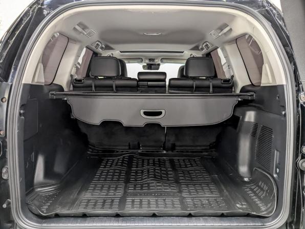 Toyota Land Cruiser Prado 150 Series Рестайлинг 2 с пробегом 2019 года, цена 4 800 000 рублей, 165000 км, внедорожник, Автокод Объявления