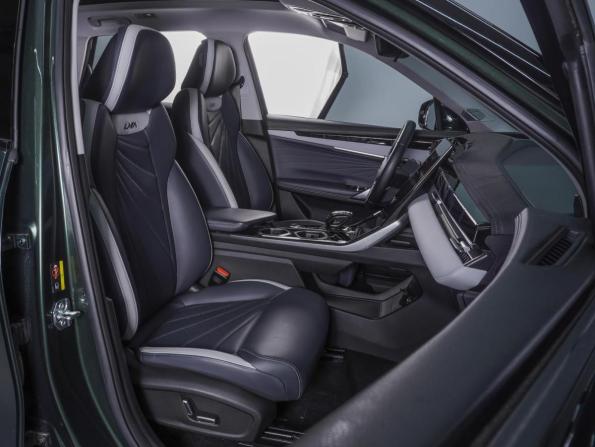 Geely Atlas II с пробегом 2024 года, цена 2 819 000 рублей, 36524 км, внедорожник, Автокод Объявления