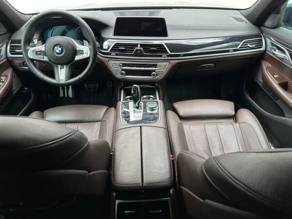 BMW 7 серии VI (G11/G12) с пробегом 2018 года, цена 4 100 000 рублей, 172265 км, седан, Автокод Объявления