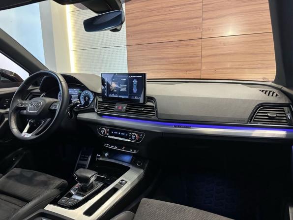 Audi Q5 II (FY) Рестайлинг с пробегом 2021 года, цена 4 850 000 рублей, 60000 км, внедорожник, Автокод Объявления