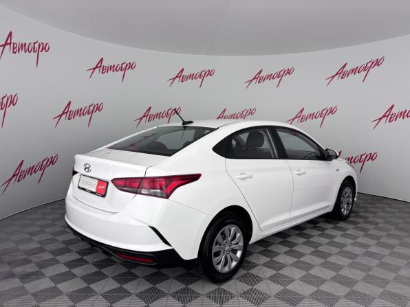 Hyundai Solaris II Рестайлинг с пробегом 2021 года, цена 1 469 000 рублей, 97271 км, седан, Автокод Объявления
