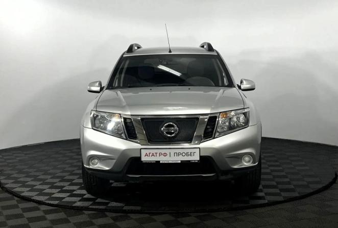 Nissan Terrano III (D10) с пробегом 2015 года, цена 1 100 000 рублей, 107759 км, внедорожник, Автокод Объявления
