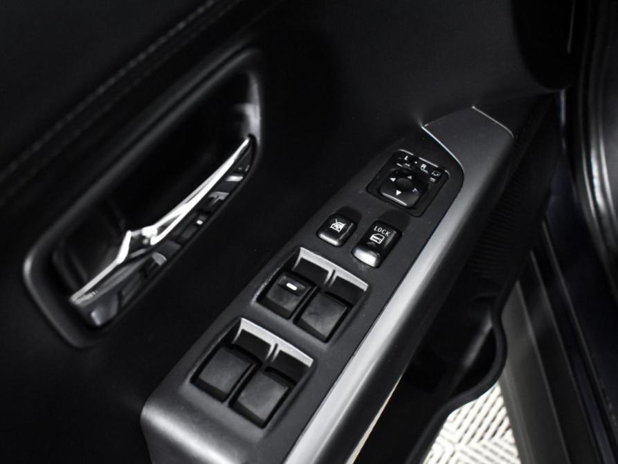 Mitsubishi Outlander II Рестайлинг Санкт-Петербург  - изображение 11