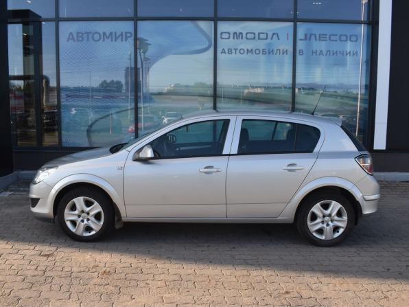 Opel Astra H Рестайлинг с пробегом 2013 года, цена 770 000 рублей, 74001 км, хэтчбек, Автокод Объявления