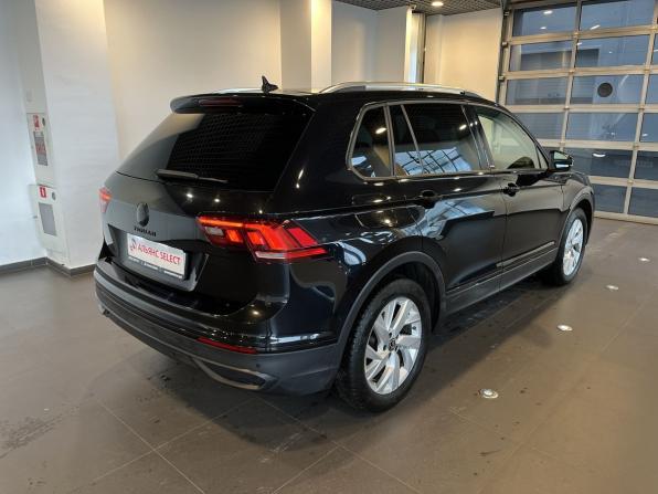 Volkswagen Tiguan II Рестайлинг с пробегом 2022 года, цена 2 540 000 рублей, 55427 км, внедорожник, Автокод Объявления
