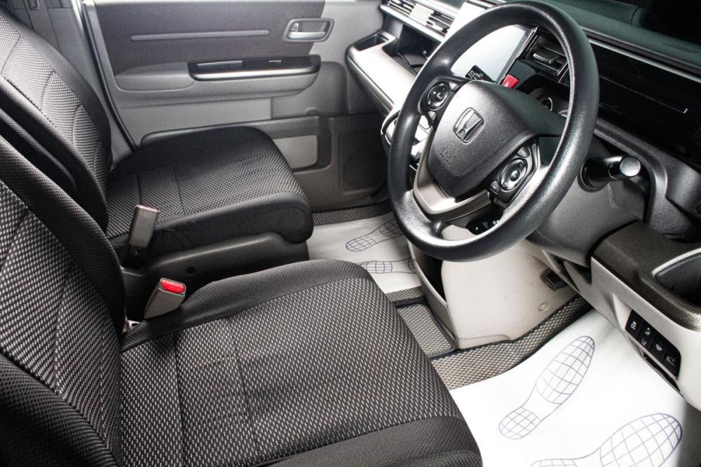 Honda Stepwgn V Сургут  - изображение 9