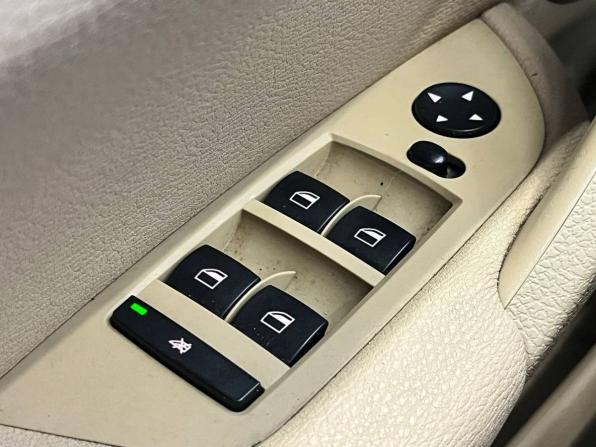 BMW X1 I (E84) с пробегом 2011 года, цена 1 010 000 рублей, 313375 км, внедорожник, Автокод Объявления