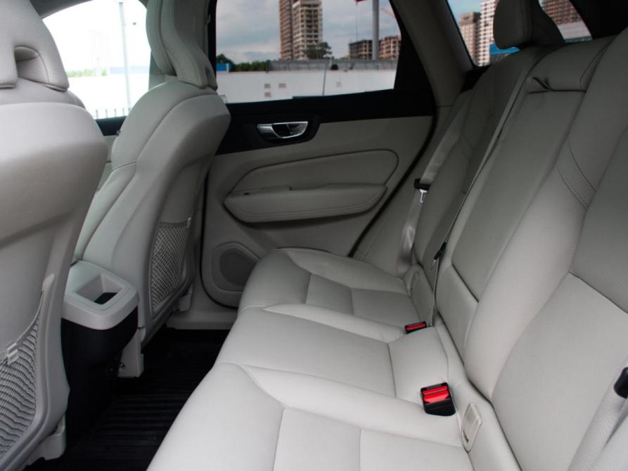 Volvo XC60 II Рестайлинг Москва  - изображение 13