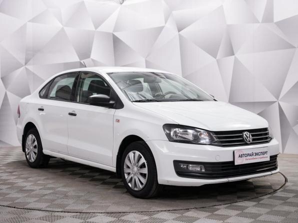 Volkswagen Polo V Рестайлинг с пробегом 2016 года, цена 822 000 рублей, 160000 км, седан, Автокод Объявления