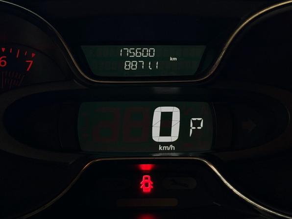 Renault Kaptur I Рестайлинг с пробегом 2021 года, цена 1 082 000 рублей, 175600 км, внедорожник, Автокод Объявления