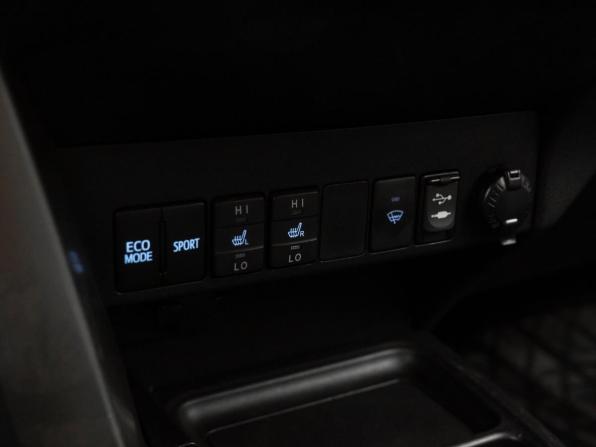 Toyota RAV4 IV (XA40) с пробегом 2015 года, цена 2 150 000 рублей, 114645 км, внедорожник, Автокод Объявления