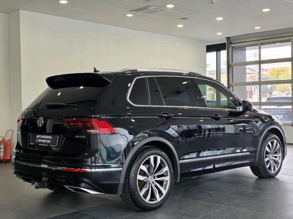 Volkswagen Tiguan II с пробегом 2020 года, цена 2 639 000 рублей, 218000 км, внедорожник, Автокод Объявления