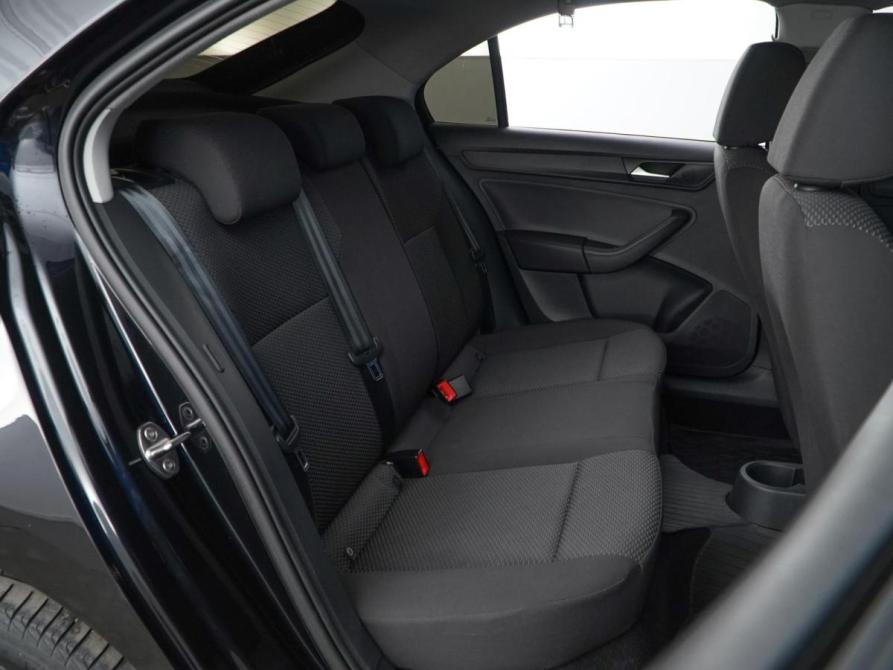 Volkswagen Polo VI Москва  - изображение 7