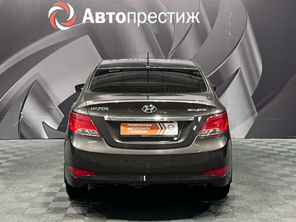 Hyundai Solaris I Рестайлинг с пробегом 2015 года, цена 950 000 рублей, 141600 км, седан, Автокод Объявления