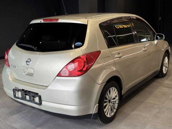 Nissan Tiida I с пробегом 2005 года, цена 407 000 рублей, 455760 км, хэтчбек, Автокод Объявления
