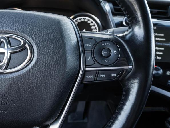 Toyota Camry VIII (XV70) с пробегом 2019 года, цена 2 756 000 рублей, 252313 км, седан, Автокод Объявления