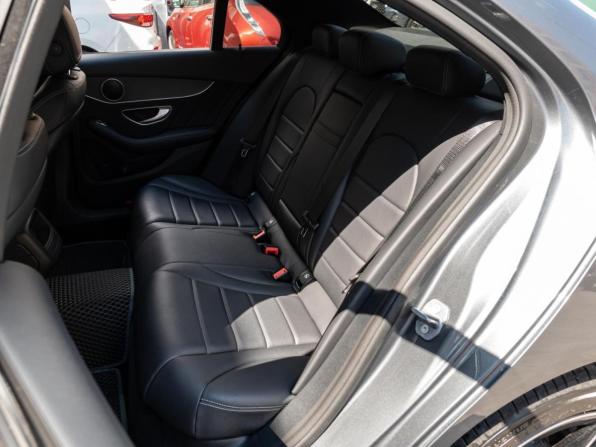 Mercedes-Benz C-Класс IV (W205) Рестайлинг с пробегом 2018 года, цена 2 990 000 рублей, 105753 км, седан, Автокод Объявления
