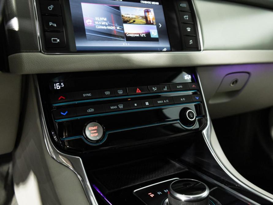 Jaguar XF II Санкт-Петербург  - изображение 19
