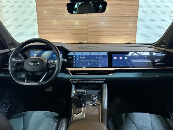 Geely Monjaro I с пробегом 2023 года, цена 2 749 000 рублей, 117000 км, внедорожник, Автокод Объявления