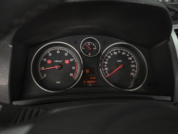 Opel Zafira B Рестайлинг с пробегом 2013 года, цена 889 000 рублей, 218894 км, компактвэн, Автокод Объявления
