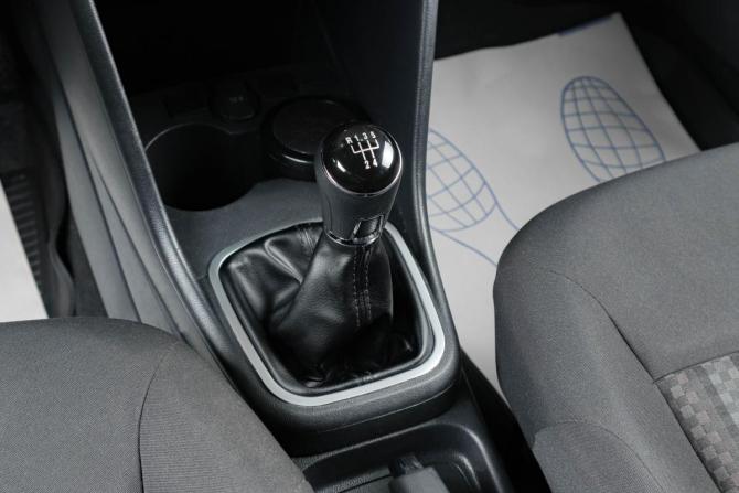 Volkswagen Polo V Рестайлинг с пробегом 2018 года, цена 769 000 рублей, 276000 км, седан, Автокод Объявления