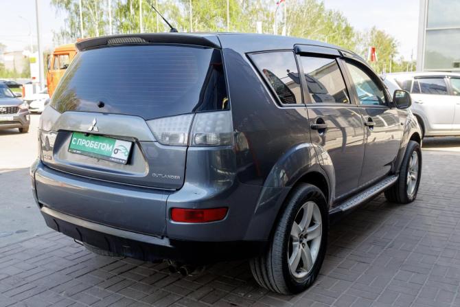 Mitsubishi Outlander II с пробегом 2006 года, цена 727 000 рублей, 193000 км, внедорожник, Автокод Объявления