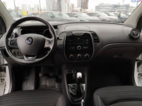 Renault Kaptur I с пробегом 2019 года, цена 1 349 000 рублей, 107148 км, внедорожник, Автокод Объявления