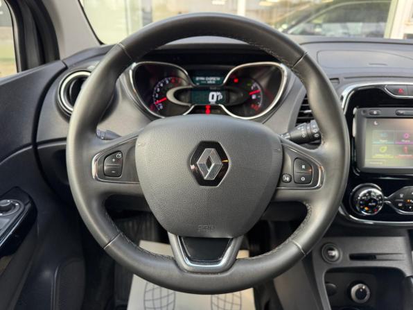 Renault Kaptur I с пробегом 2017 года, цена 1 655 000 рублей, 92542 км, внедорожник, Автокод Объявления